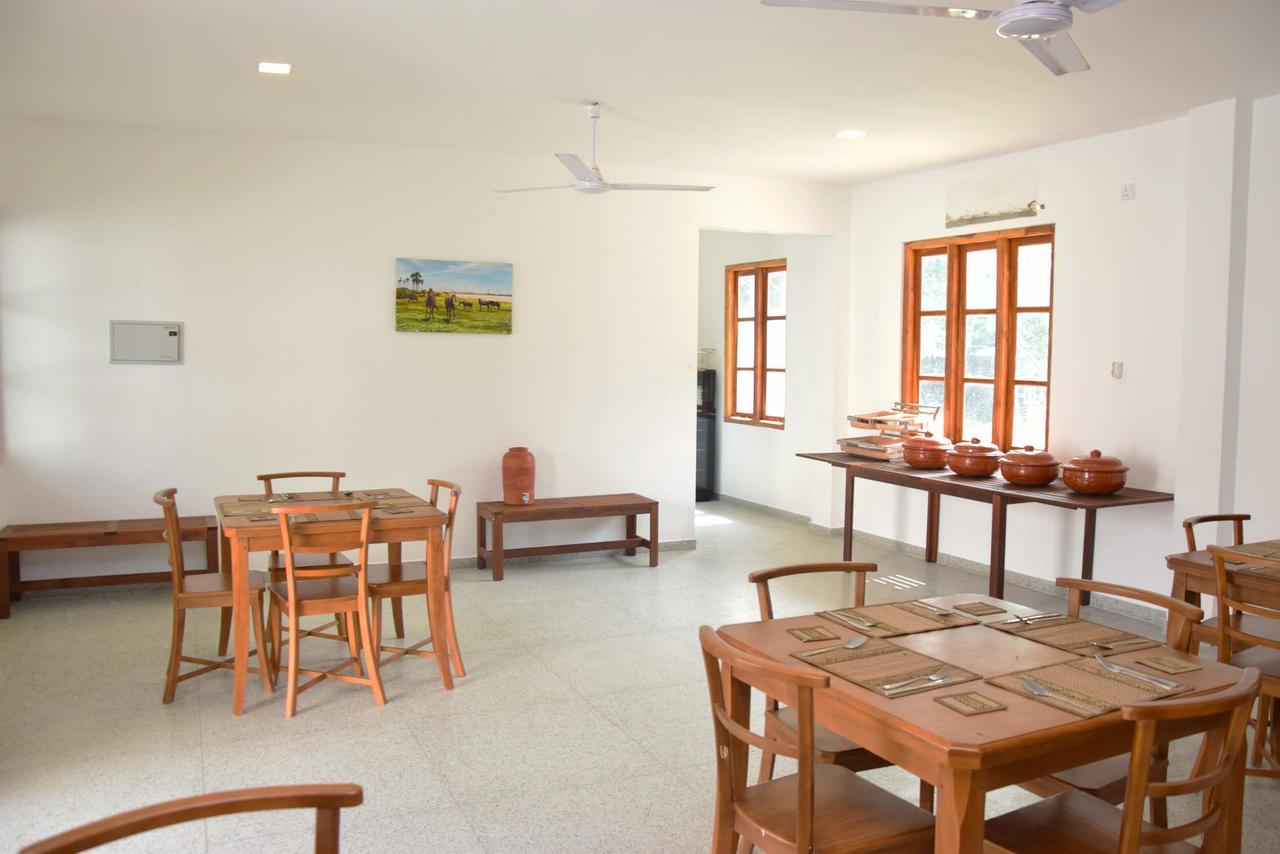 Delft Samudra Hotel Jaffna Exterior foto